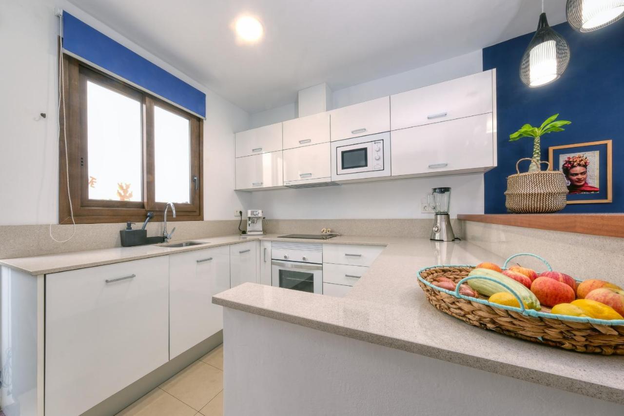 Casa Bleu 2 Floors ,2 Bedrooms ,Equipped Kitchen ,Balcony ,Terrace And Grill Puerto Calero Buitenkant foto